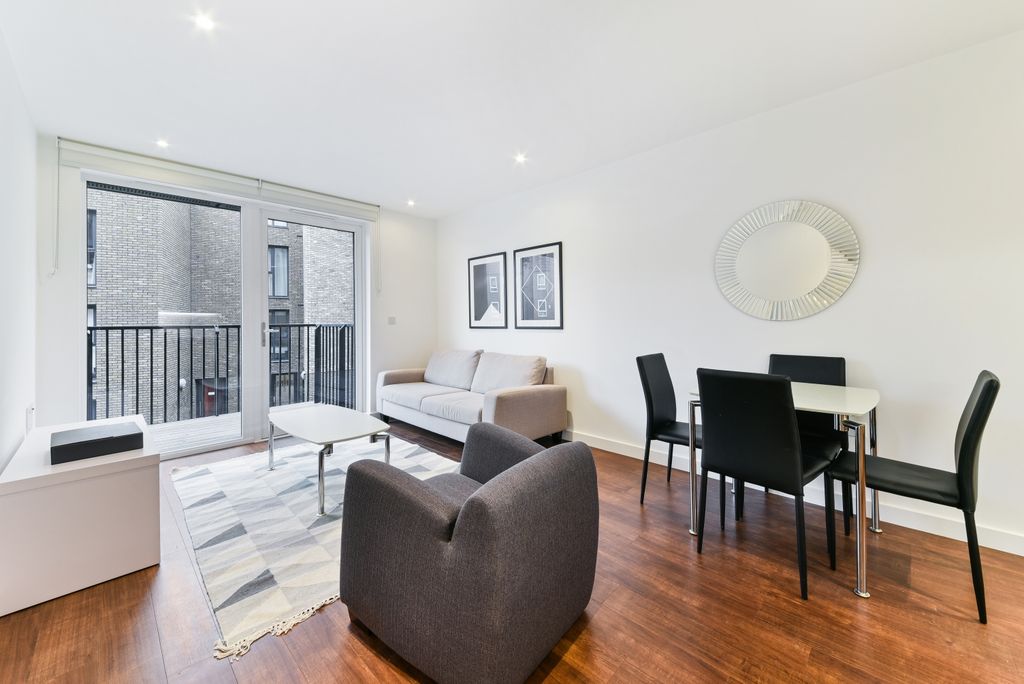 Property photo 1 of 9 Living Area