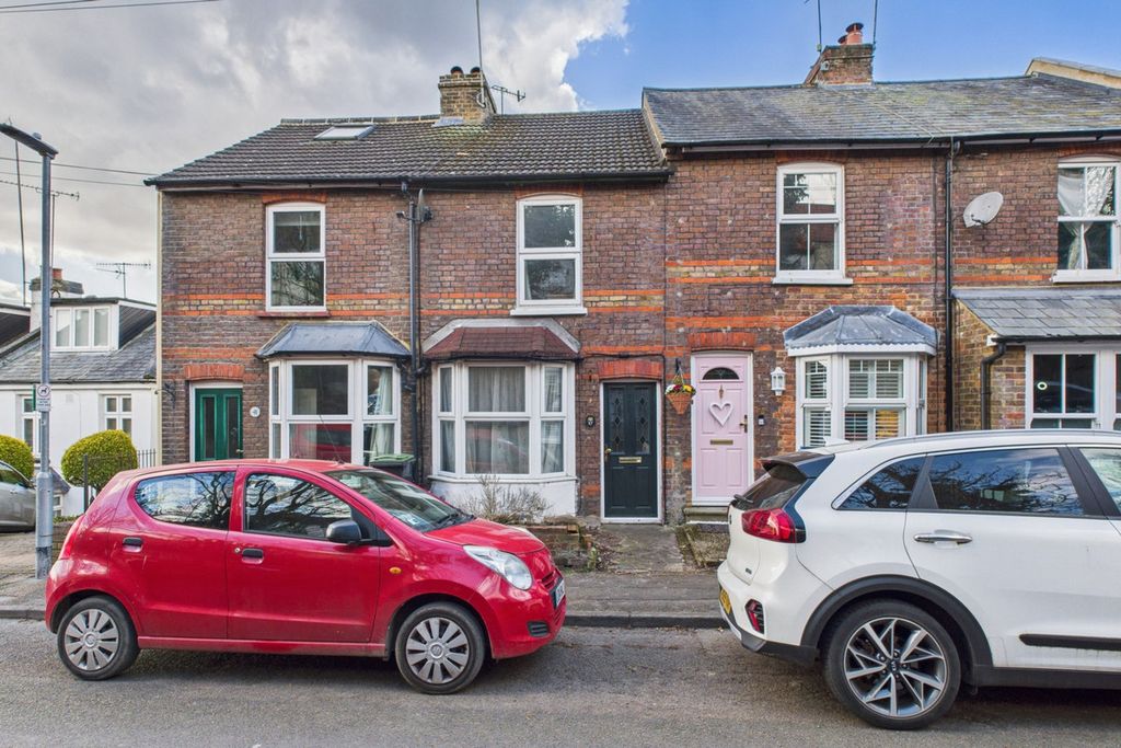 Property photo 1 of 18