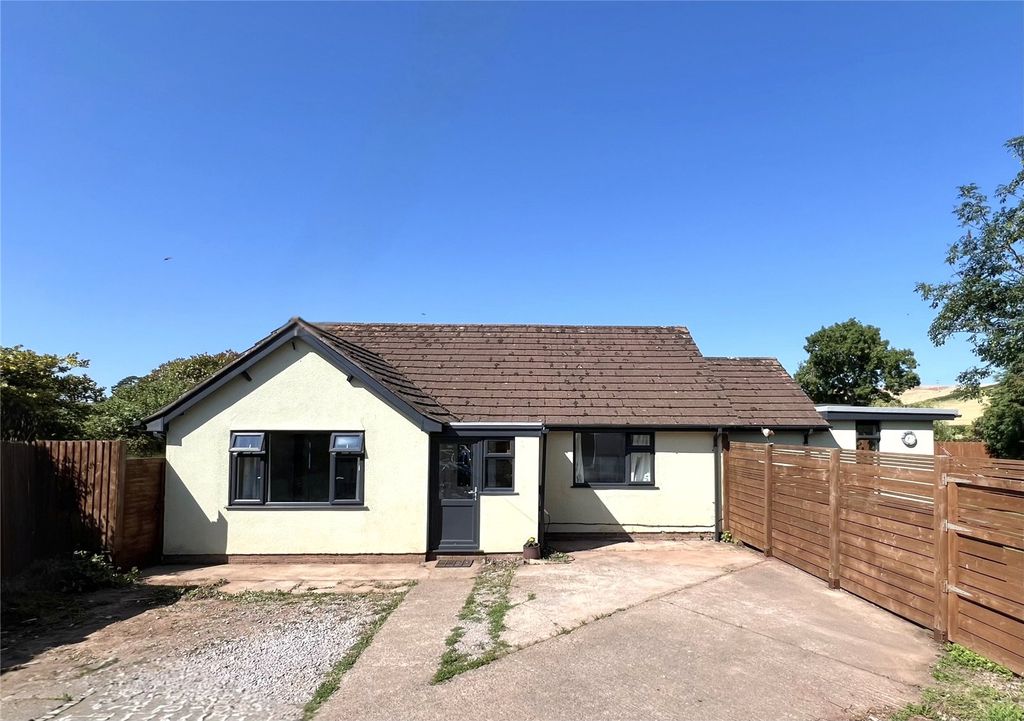 Property photo 1 of 15 Picture No. 02