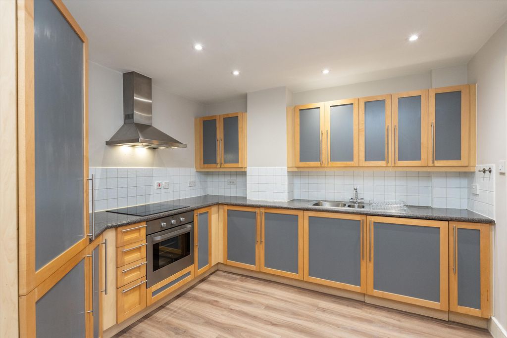 Property photo 2 of 7 Image