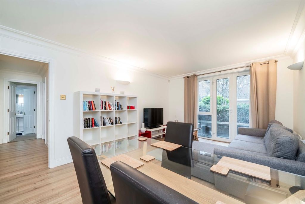 Property photo 3 of 9