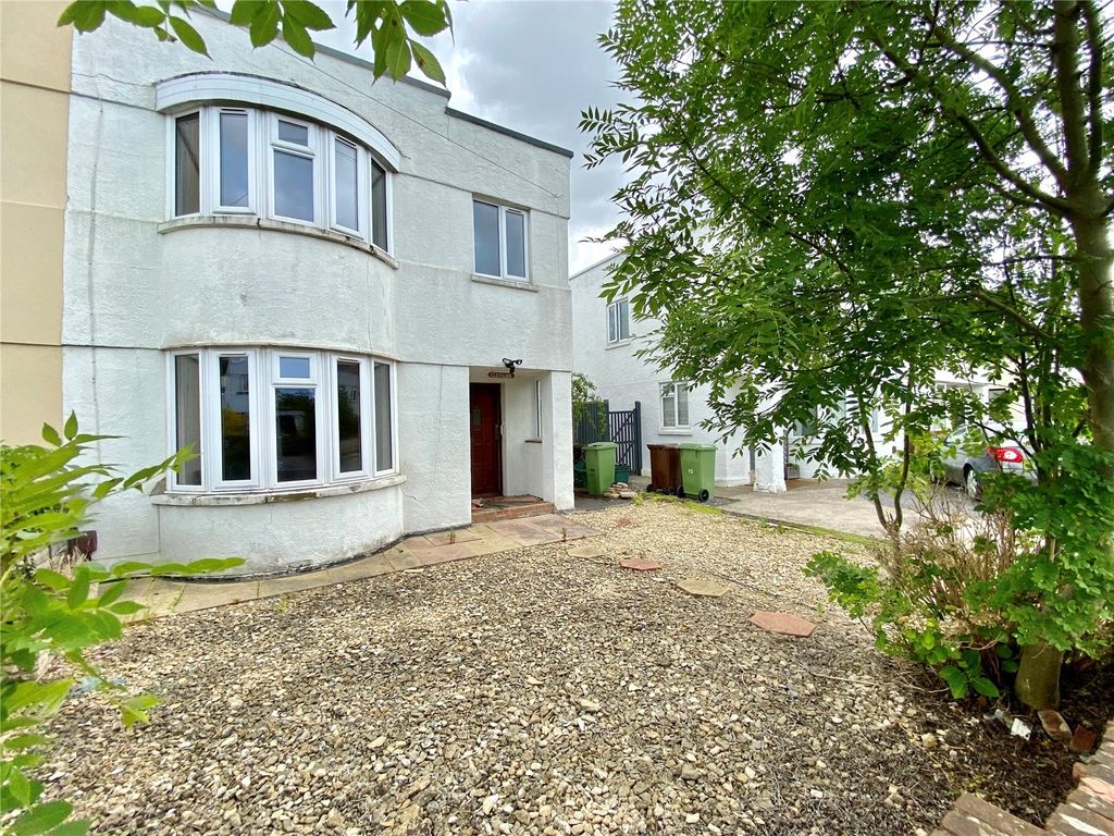 Property photo 1 of 11 Picture No. 02