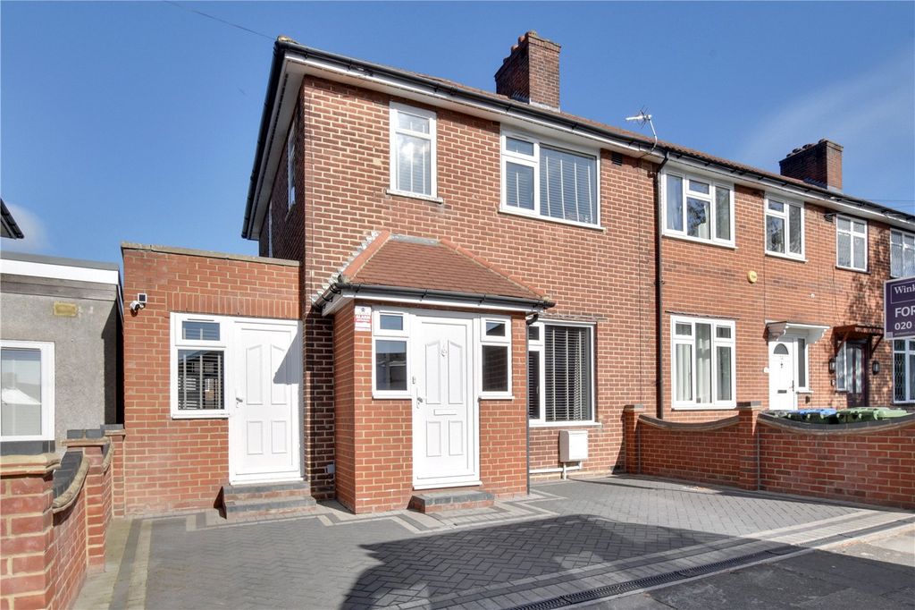 Property photo 1 of 18 Picture No. 24