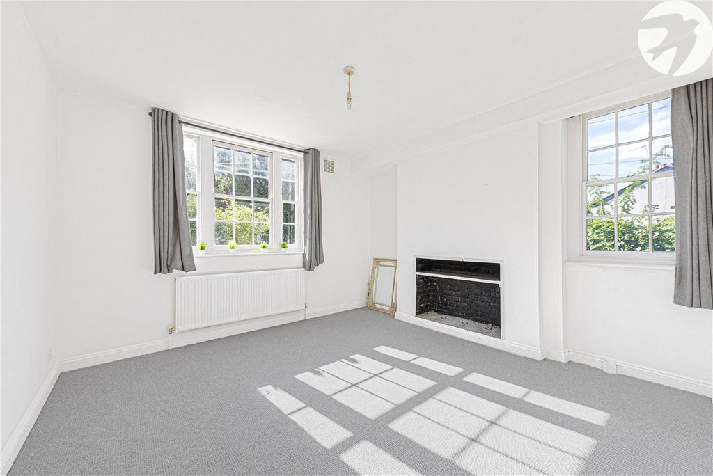 Property photo 2 of 12 Picture No. 06