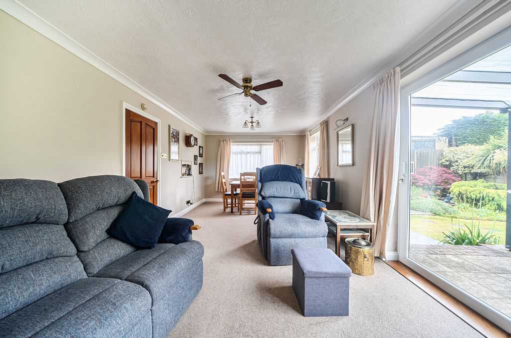 Property photo 2 of 33 1470821-3-6A1F1A4...