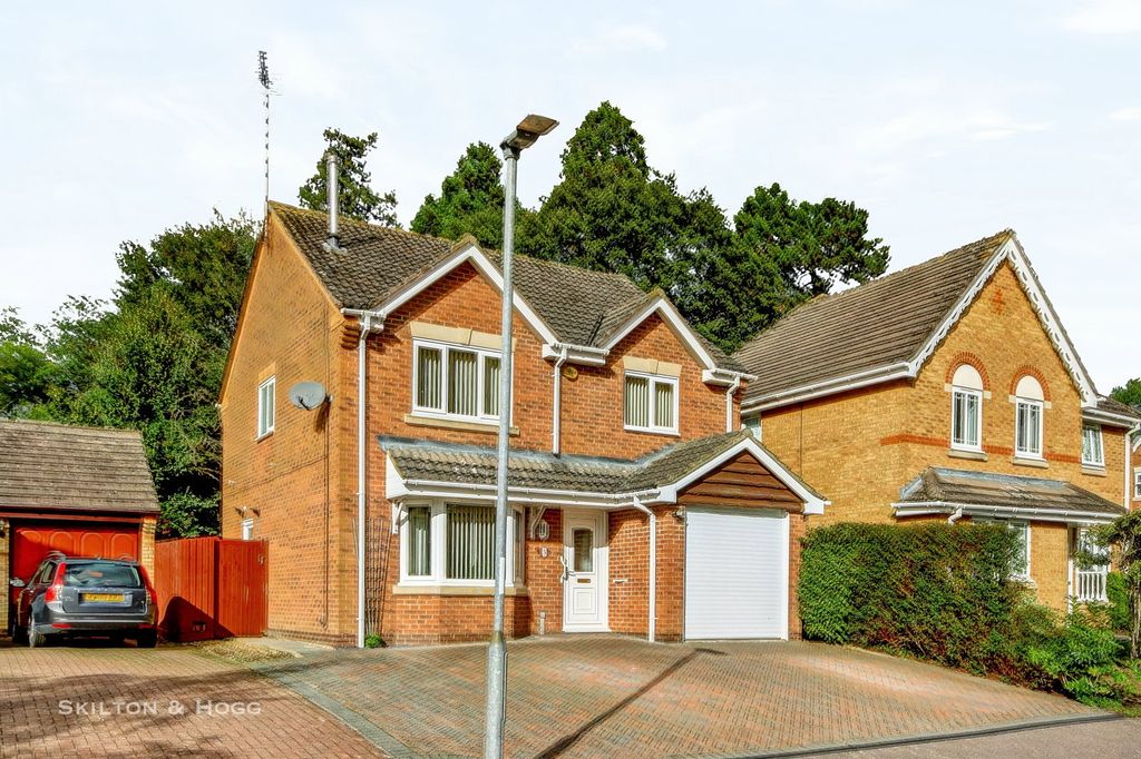 Property photo 1 of 20