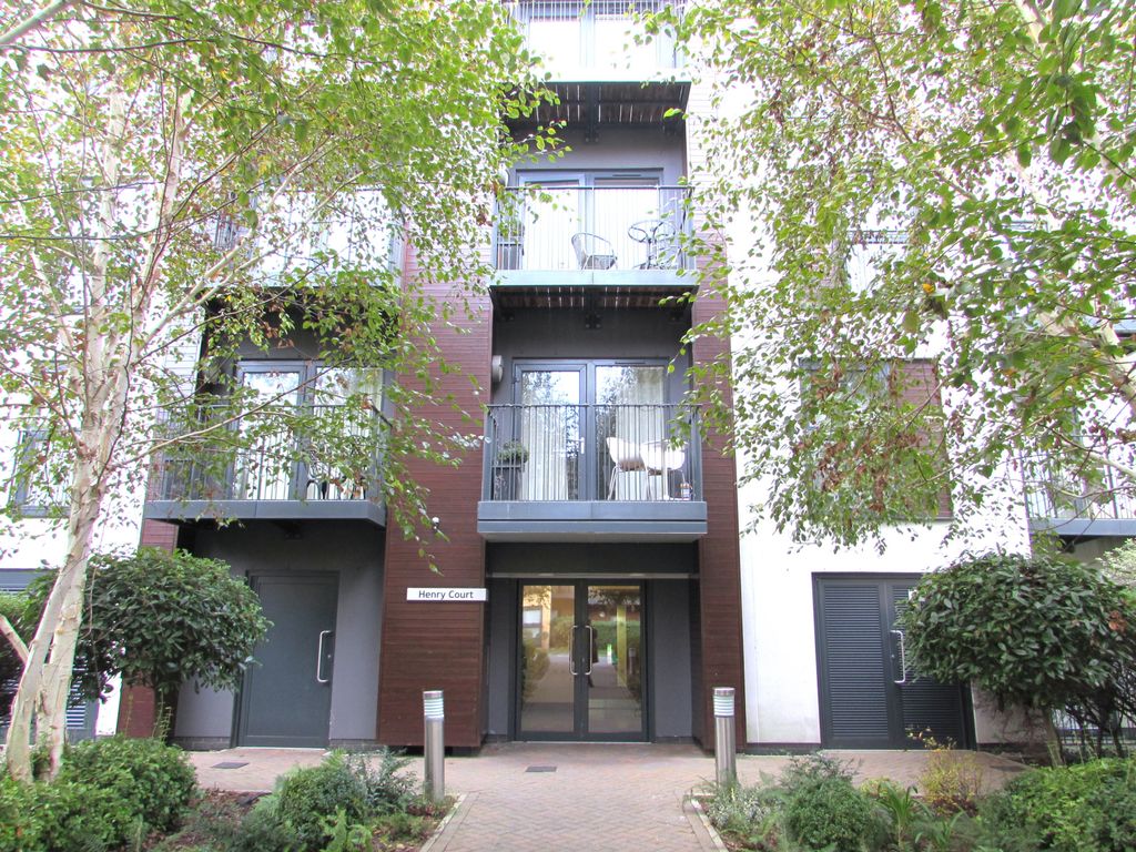Property photo 1 of 11 Henry Court, Unwin Way, Stanmore, Middlesex Ha7