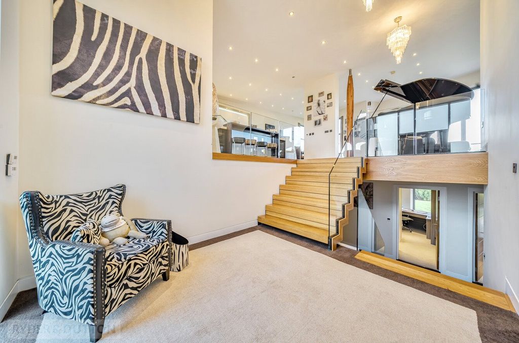 Additional image 4 of 4 bed detached house for saleLake Side, Littleborough, Greater Manchester OL15