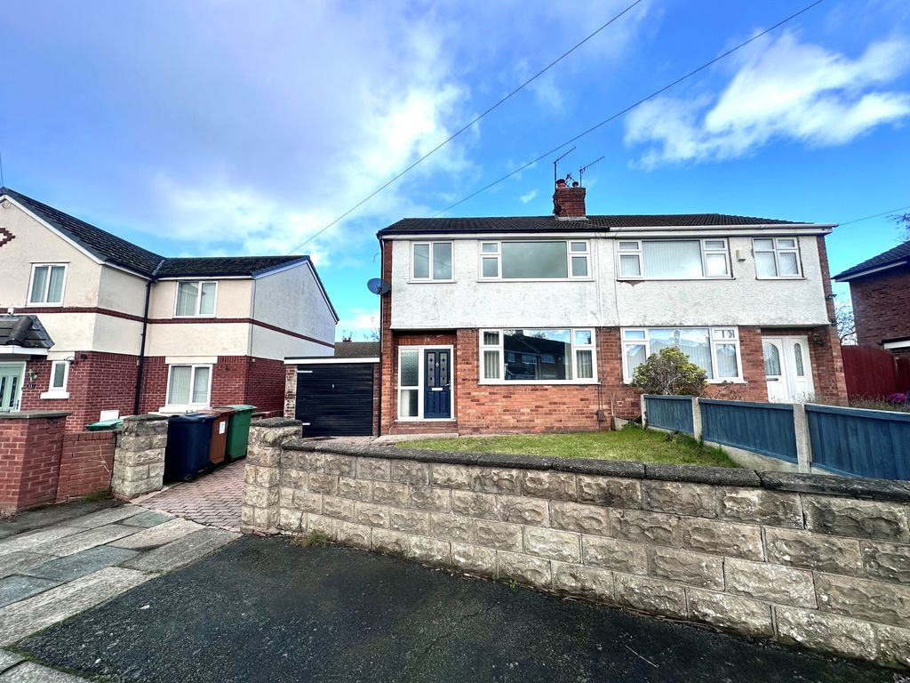 Property photo 2 of 19 Image