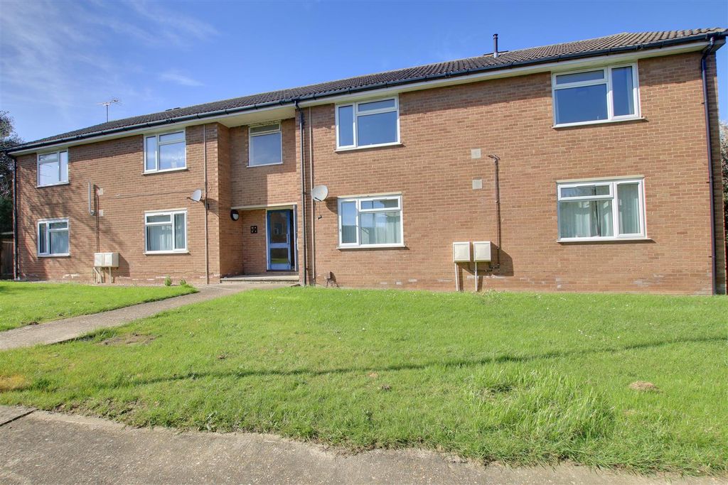 Property photo 1 of 5 Img_8692-Img_8694.Jpg