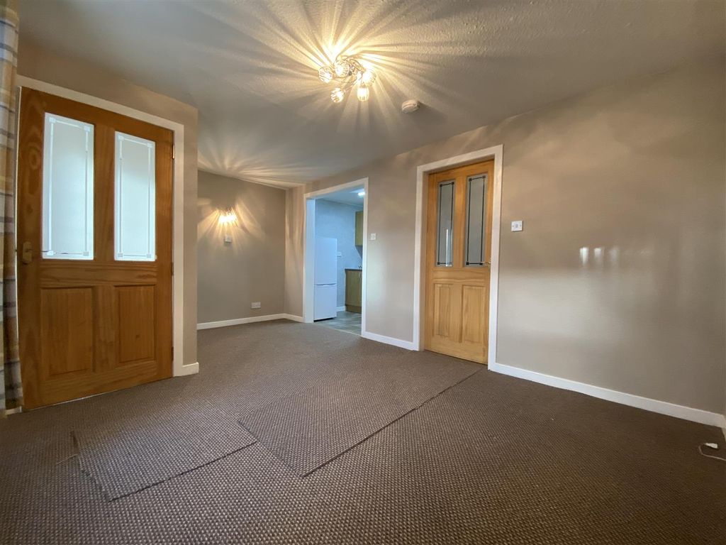 Property photo 2 of 11 1.Jpg