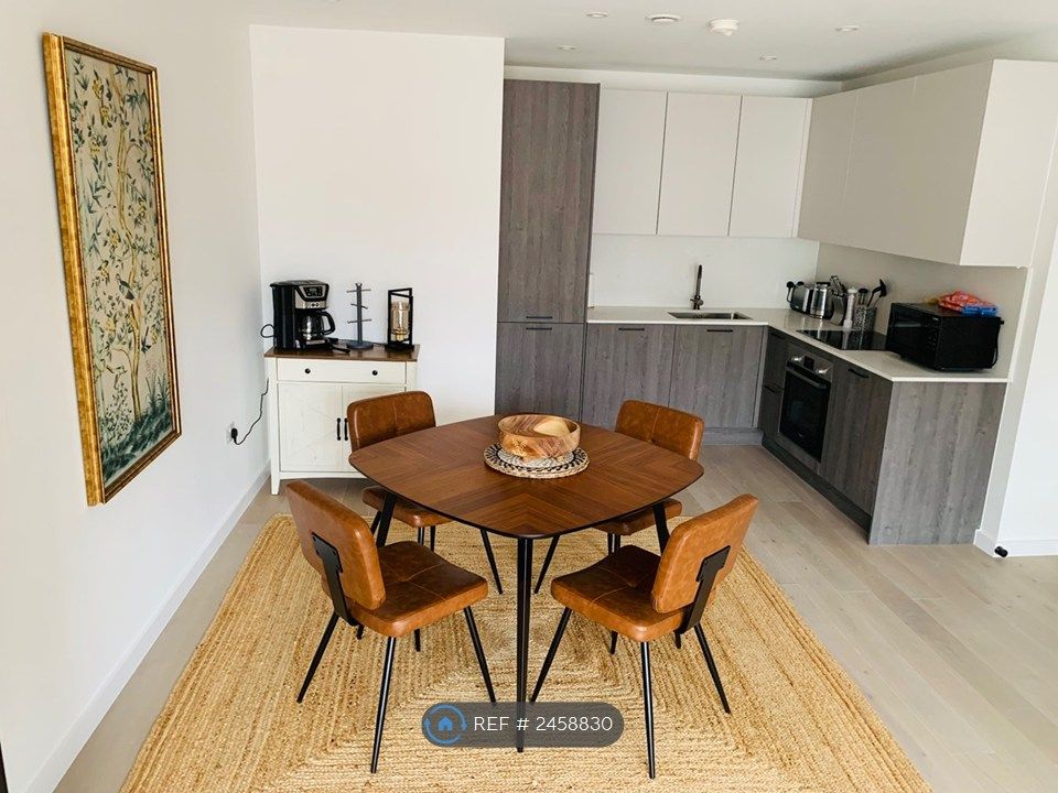 Property photo 2 of 20 Dining Area/Kitchen