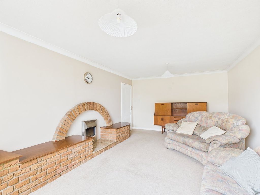 Property photo 3 of 16