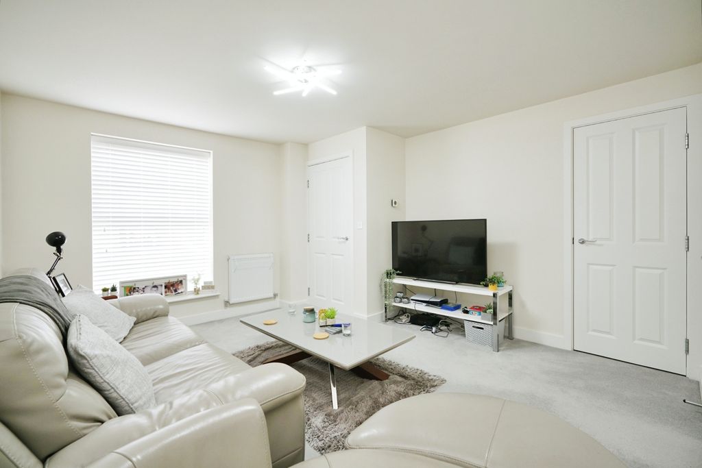 Property photo 3 of 15 Photography