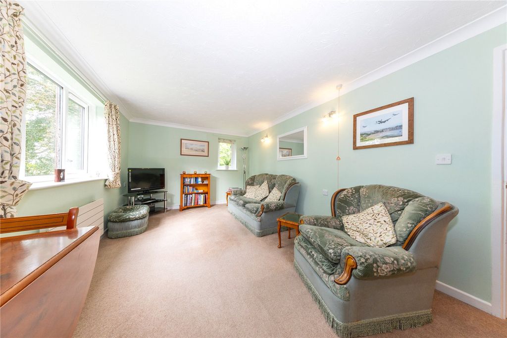 Property photo 3 of 13 Living Room