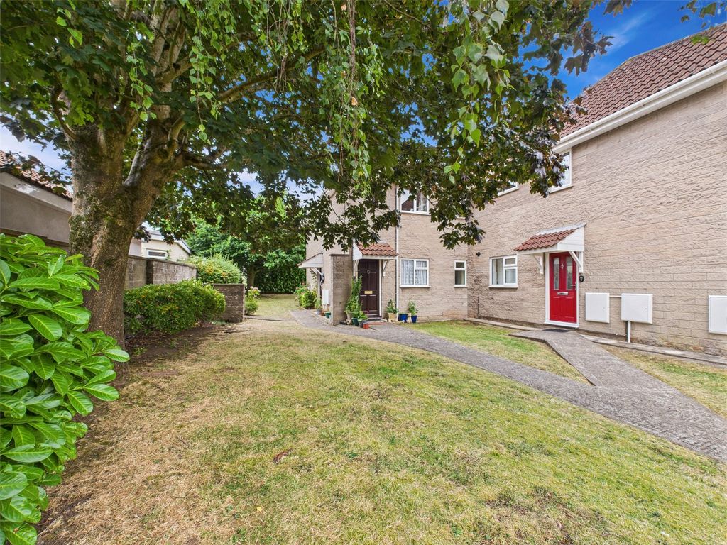 Property photo 1 of 11 Picture No. 26