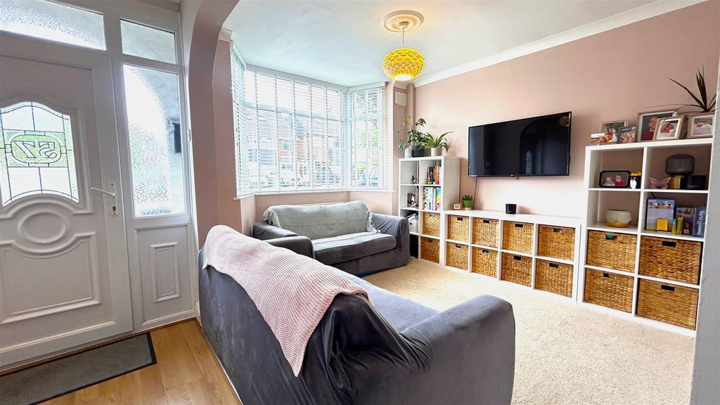 Property photo 2 of 15 11 (2).Jpg