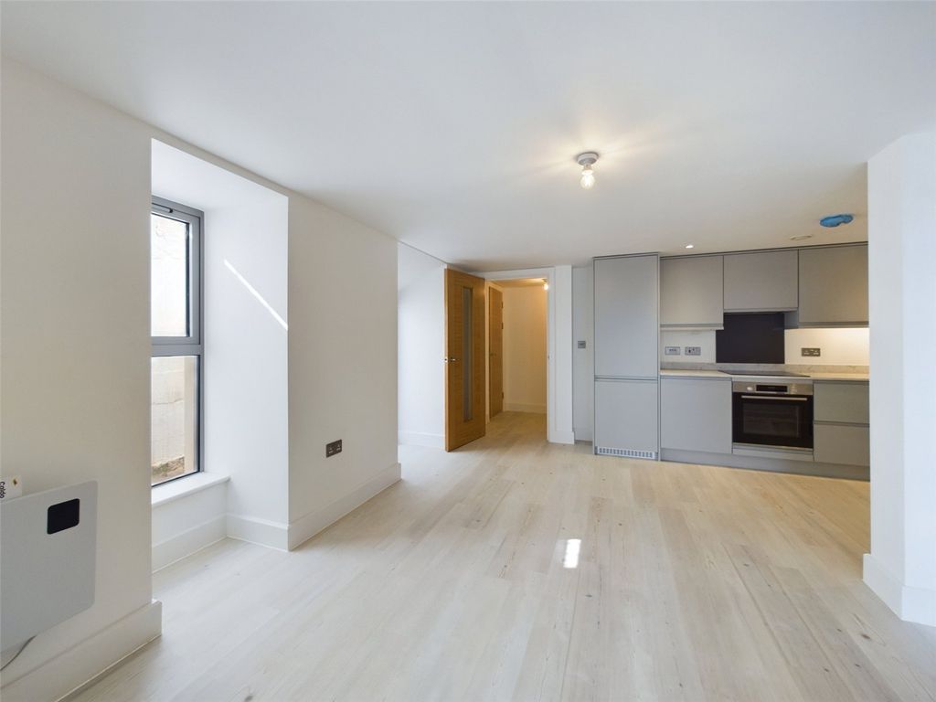 Property photo 3 of 5 Living Area