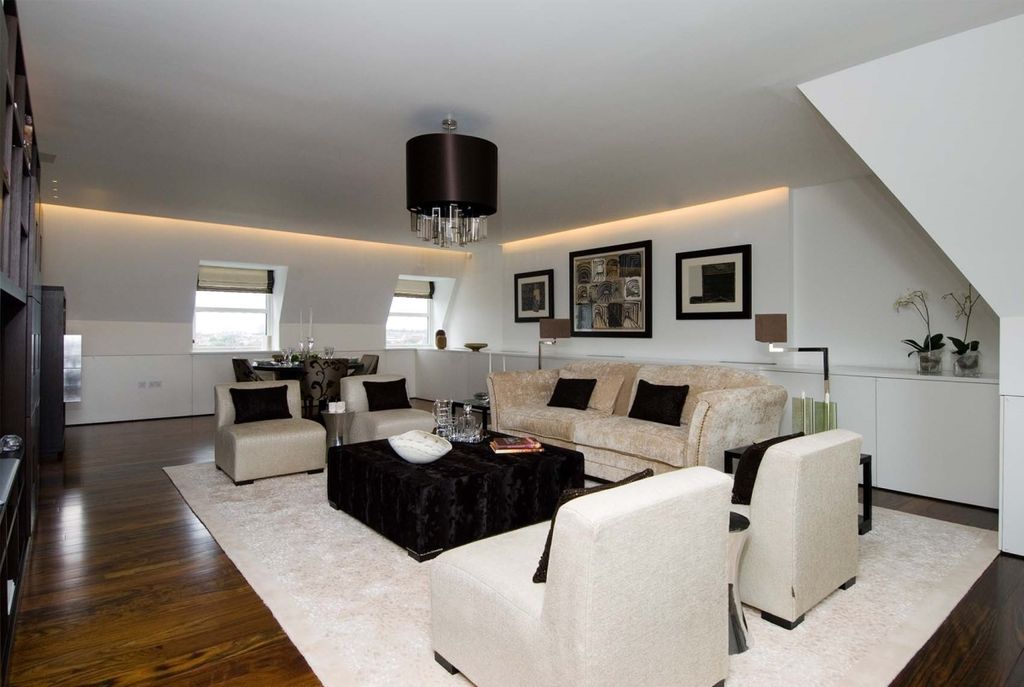 Property photo 2 of 13 13-5