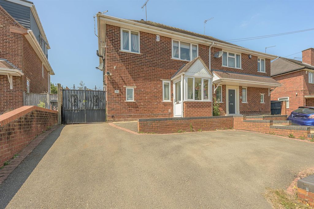 Property photo 1 of 23