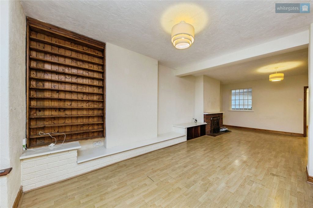 Property photo 3 of 16 Picture No. 20