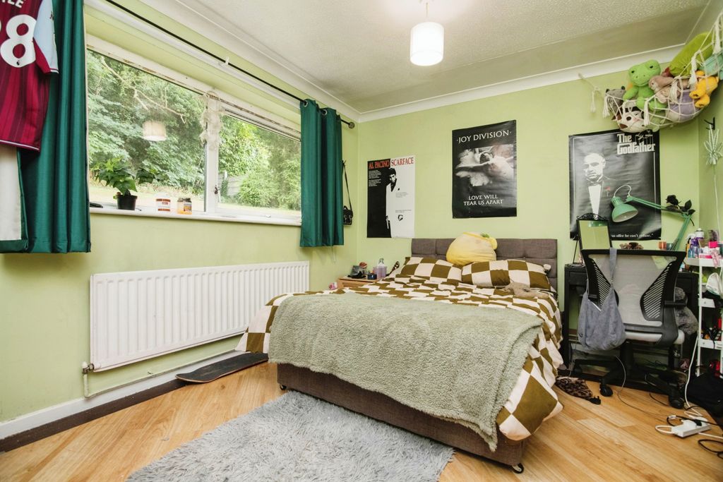 Additional image 9 of 2 bed flat for saleHaden Hill Road, Halesowen B63