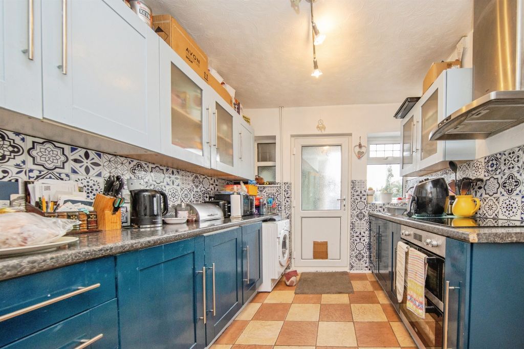 Property photo 3 of 17