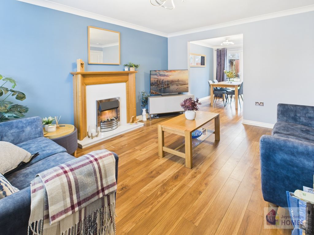 Property photo 3 of 18