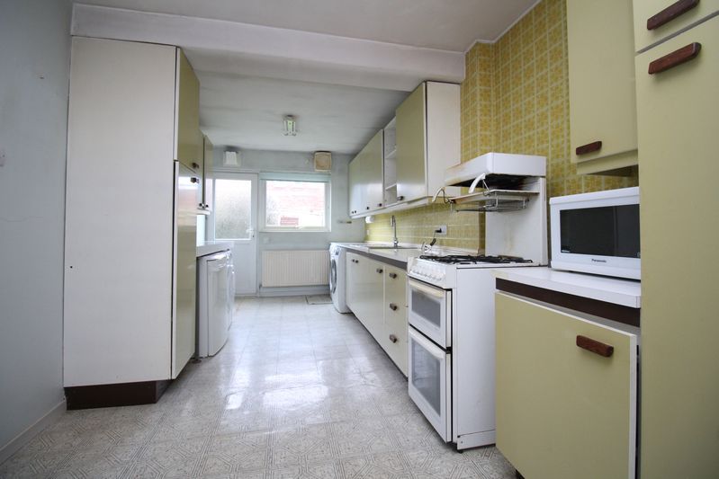 Property photo 3 of 16 Photo 9