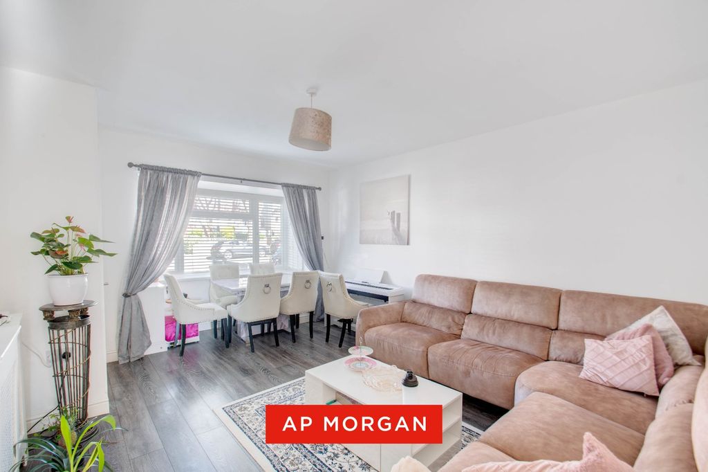 Property photo 2 of 13 Picture No. 04