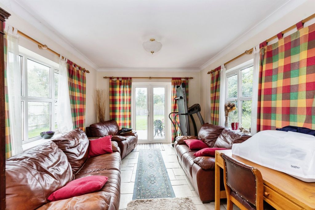 Additional image 7 of 4 bed detached house for saleWhittlesey Road, March PE15