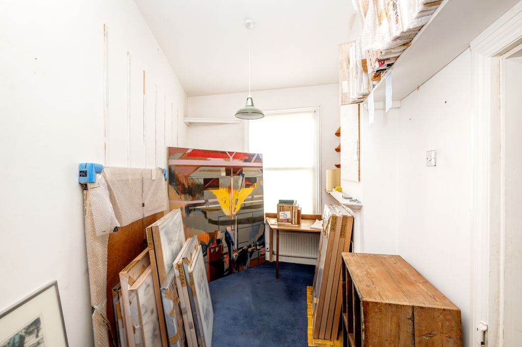 Property photo 3 of 11 Picture No. 02