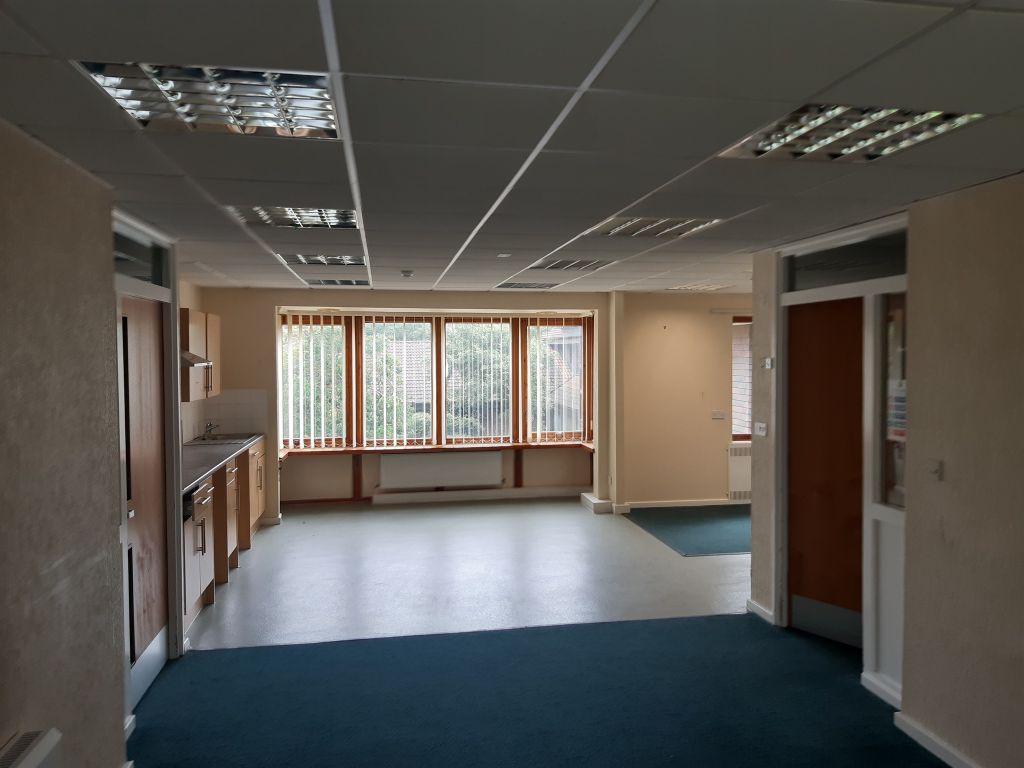 Property photo 2 of 5