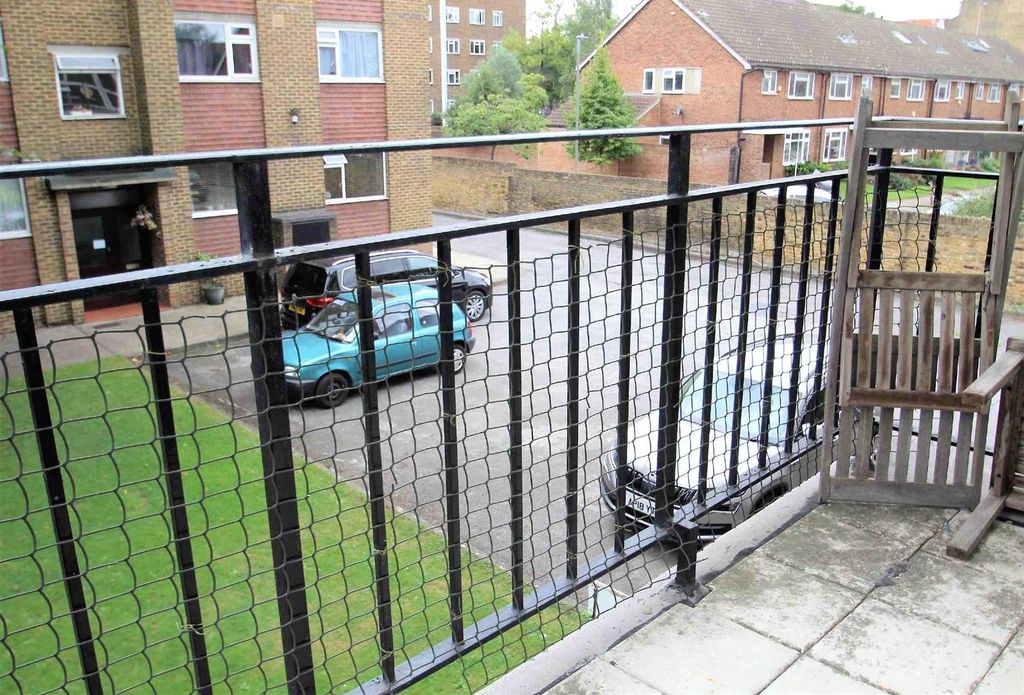Property photo 1 of 10 Picture No. 01