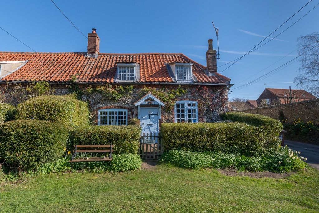 Property photo 1 of 12