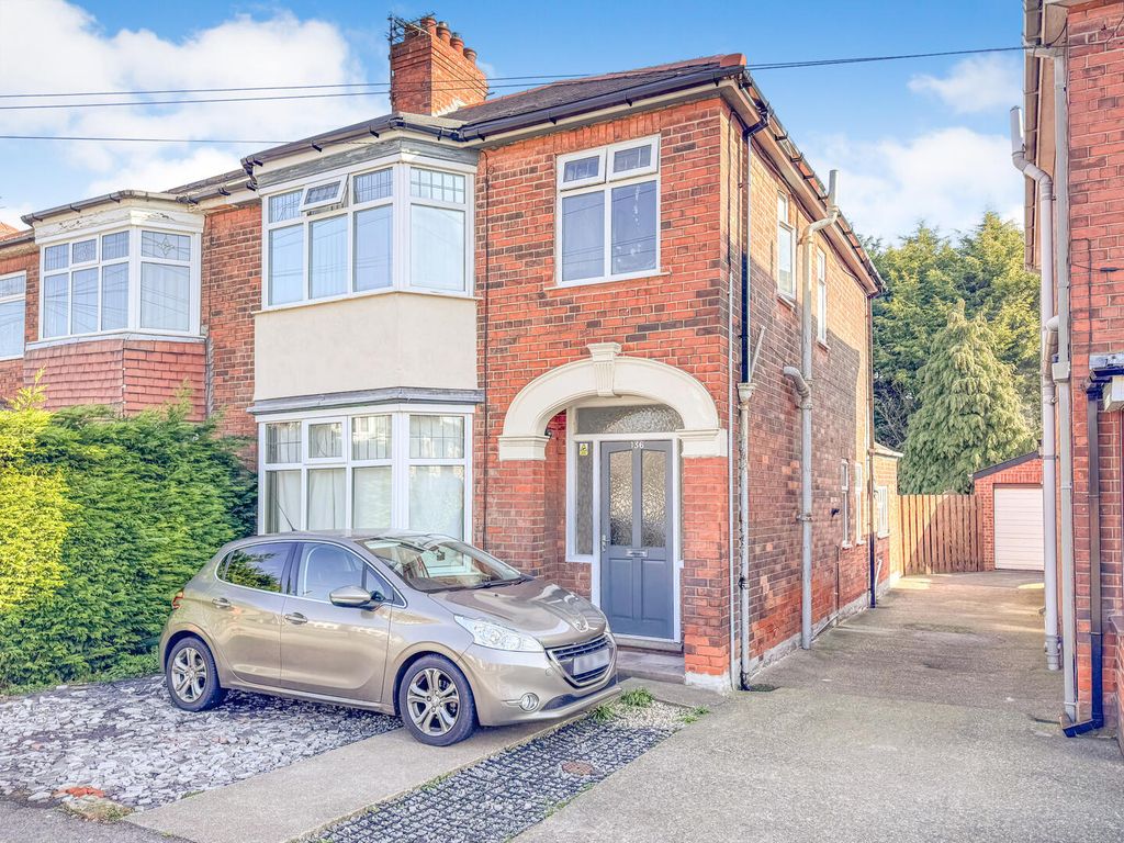 Property photo 2 of 13 Front (Exterior)