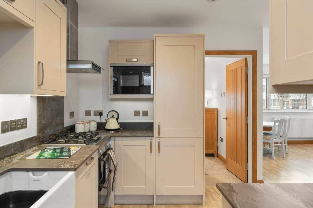 Property photo 1 of 13 Kitchen