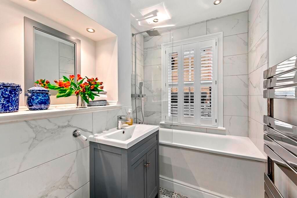 Property photo 2 of 2