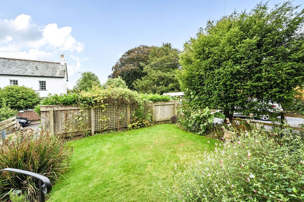 Property photo 3 of 30