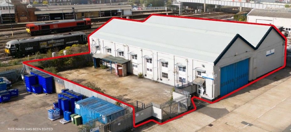 Property photo 1 of 6 Photo 4