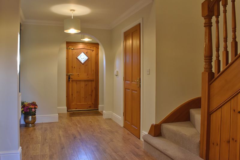 Property photo 2 of 19 Photo 11