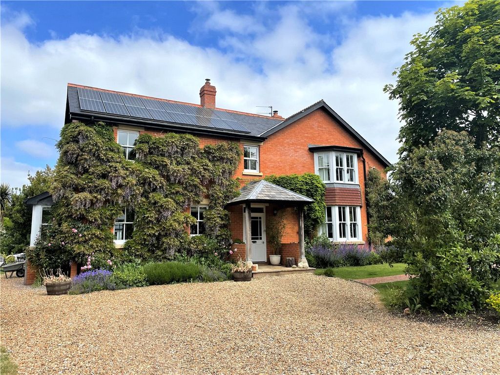 Property photo 1 of 21 Picture No. 38