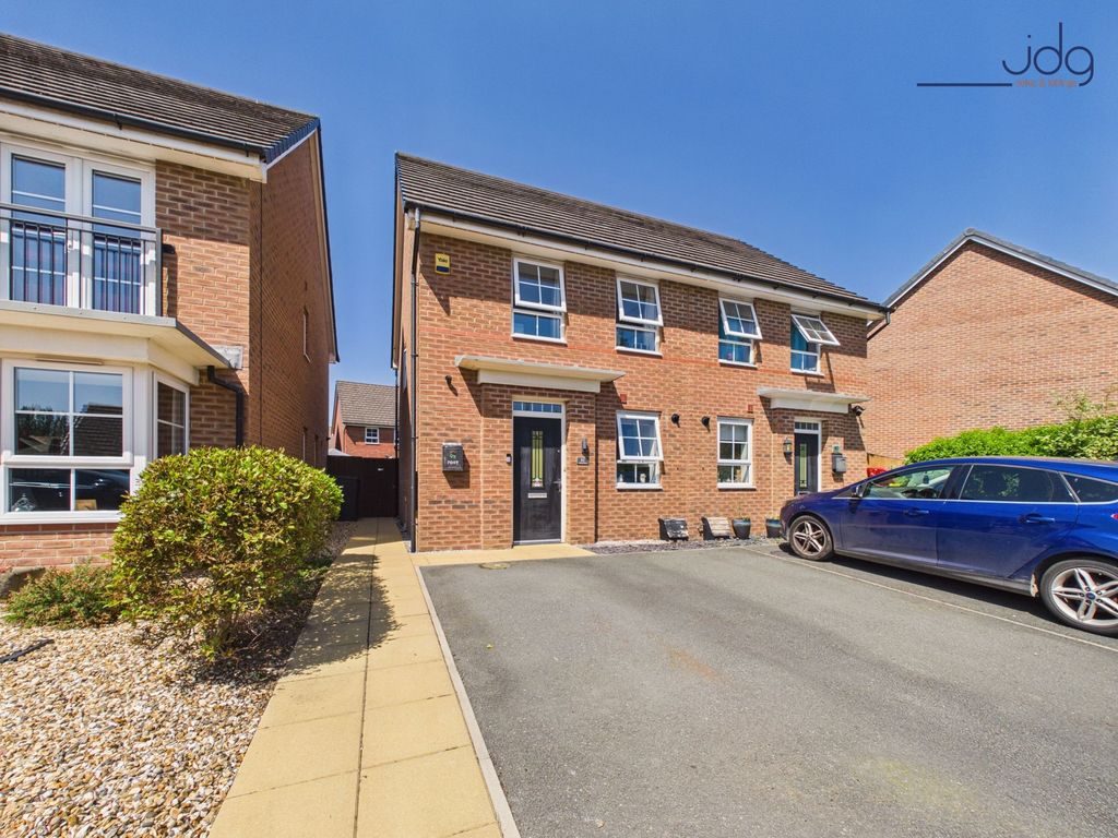Property photo 1 of 18 Welcome To 61 Africa Drive!
