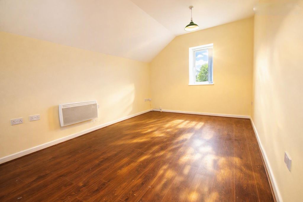 Property photo 3 of 8 Batley Street3.Png