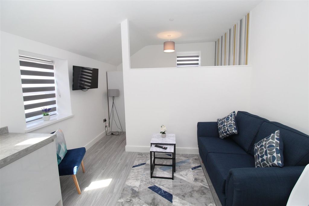 Property photo 3 of 7 Img_1897.Jpg