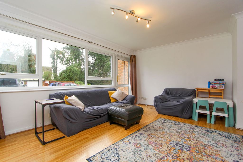 Property photo 3 of 13