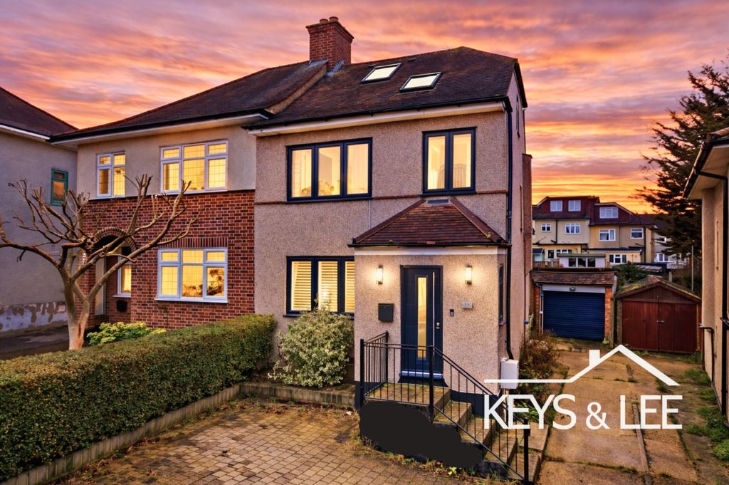 Property photo 1 of 15 4867514