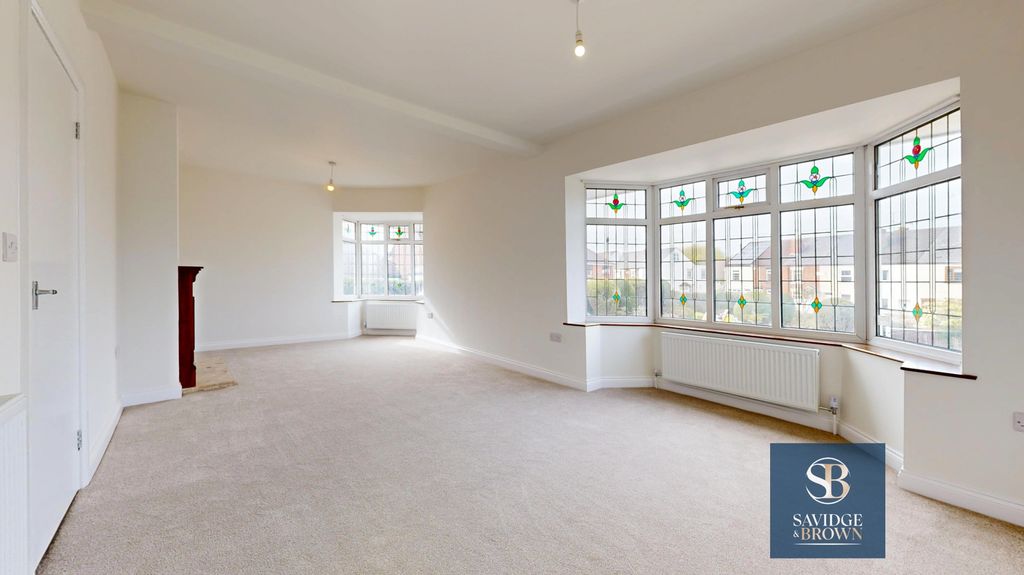 Property photo 3 of 35 Photo 23