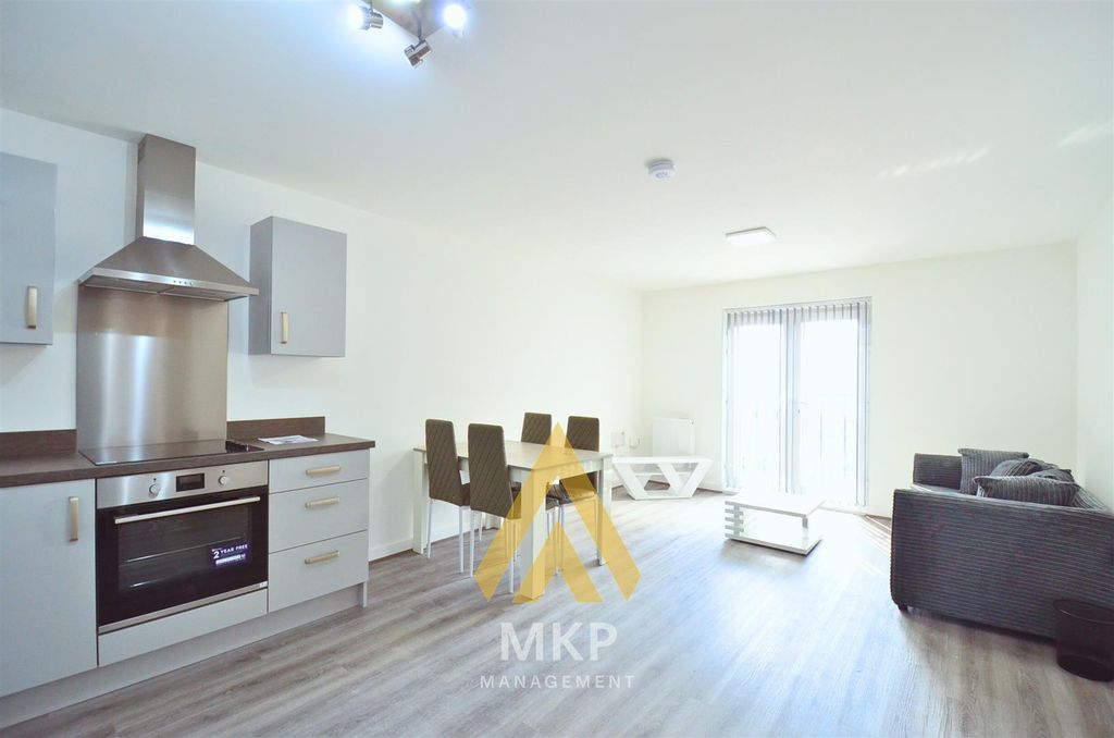 Property photo 3 of 13 4.Png