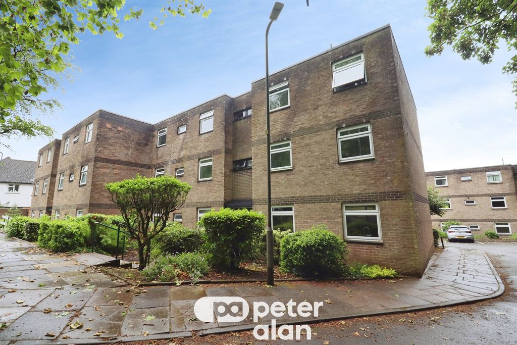 1 bed flat for saleLisvane Road, Llanishen, Cardiff CF14